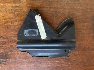NOS Porsche 914 1.7L Sheetmetal LEFT AIR DUCT FLOOR ENGINE TIN - Picture 1 of 3