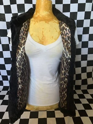 BETSEY JOHNSON Logo BLACK Faux Fur Vest LEOPARD PRINT Shirt SEQUINS Satin Sz L - Image 1 of 4