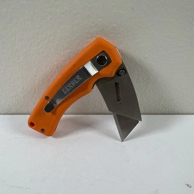 Navaja de bolsillo Gerber Quick Change naranja y plata con bloqueo de revestimiento Foto 1 de 4