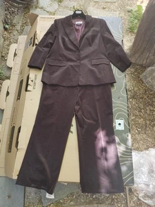 1980's Vintage Louis Feraud Set Burgundy Jacket Pants Corduroy - Picture 1 of 9