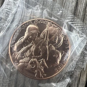 US POSTFRISCH Akwesane Mowhawk Code Talkers Gedenkmedaille 1,5 Zoll (15) - Bild 1 von 3