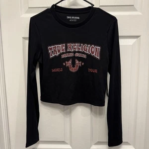 Neu mit Etikett True Religion Western Logo Langarm gerippt kurz geschnittenes T-Shirt schwarz Größe Small - Bild 1 von 5