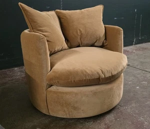 Loaf Dunkins Accent Chair in Gingernut Clever Velvet new have two in stock - Picture 1 of 11