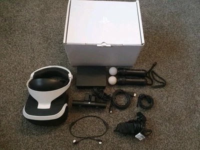 Boxed Sony PlayStation 4 VR Headset V2 Headset X2 Move Controllers And Wires. - Image 1 of 4
