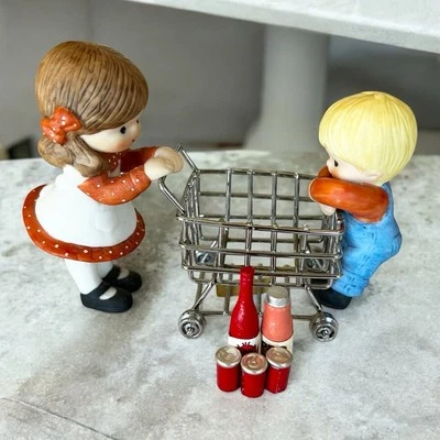 Enesco Country Cousins Scooter y Polly Comestibles Compras con Carrito Juego de 2 Figuras Foto 1 de 4