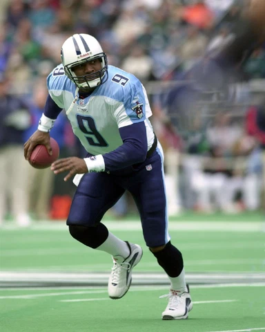 Tennessee Titans STEVE MCNAIR Glossy 8x10 Photo Football Print Poster Cover