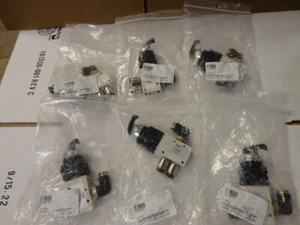 New Flyer 618029 Valve Dump Entry Door 6pcs - Picture 1 of 12