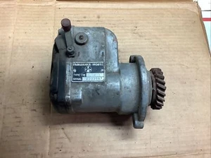 Fairbanks Morse Type FM XD-1B7S Single Cylinder Magneto Gear Drive - Picture 1 of 4