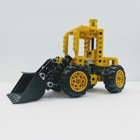 Lego 8828, Front End Loader, 100% Complete, Vintage 1992 Technic, PLEASE READ