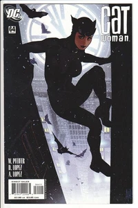 Cat Woman #64 Adam Hughes Cover Art 2007 NM(-) 9.2 - Picture 1 of 2