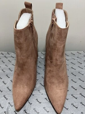 Qupid Women’s Size 10 Brown Bootie - Image 1 of 4