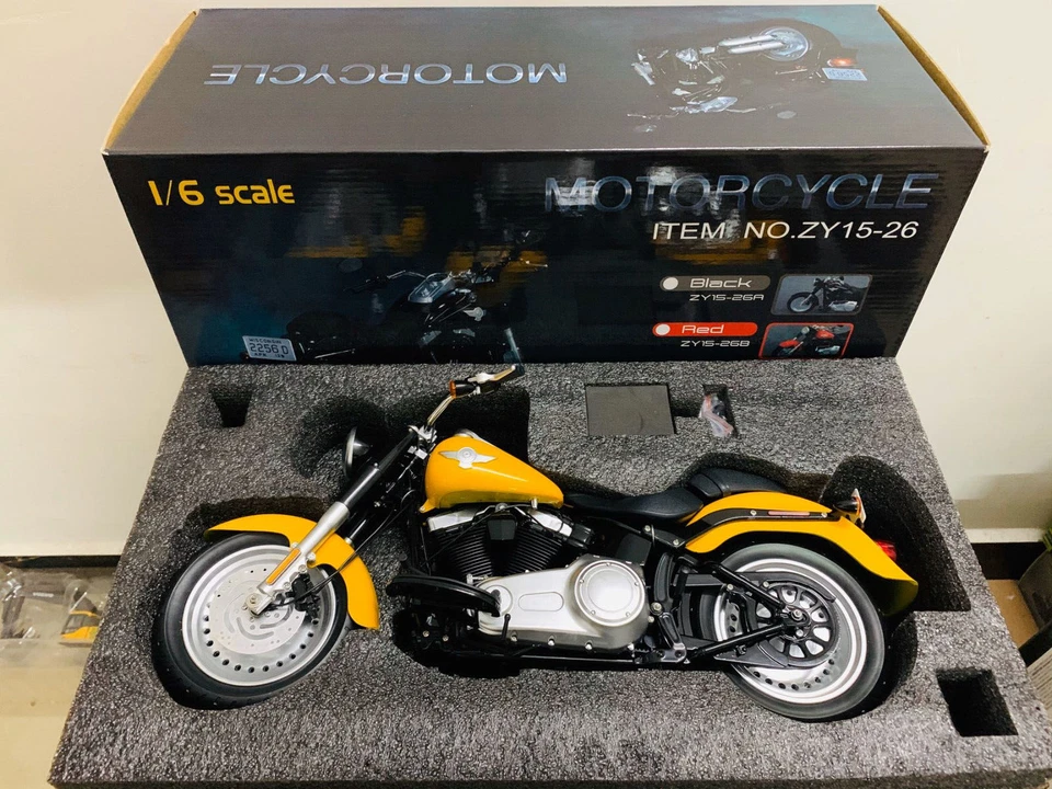 Zytoys 1/6 Scale DieCast Model Bike Heavy Vehicle Motorcycle Yellow New in Box - Image 1 of 4