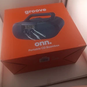 Onn Tragbarer CD Ghettoblaster Groove Player Digital FM Radio  - Bild 1 von 12