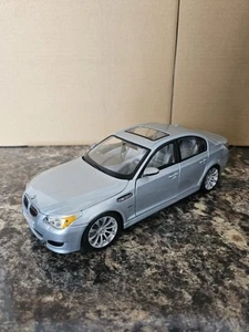 1:18 Maisto BMW M5 Saloon model car silver no box e60 - Picture 1 of 4