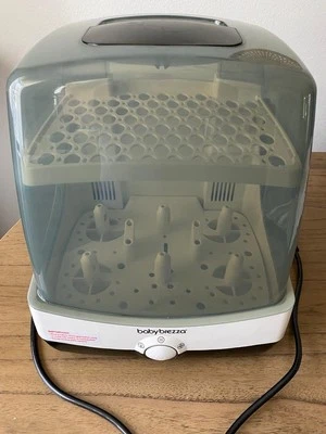 Esterilizador de biberón + secador Baby Brezza de 10 minutos - desinfectante a vapor súper rápido Foto 1 de 4