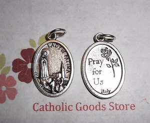 Our Lady of Fatima - Pray for Us - Italian Silver Tone Die Cast OX 1 inch Medal  - Picture 1 of 3