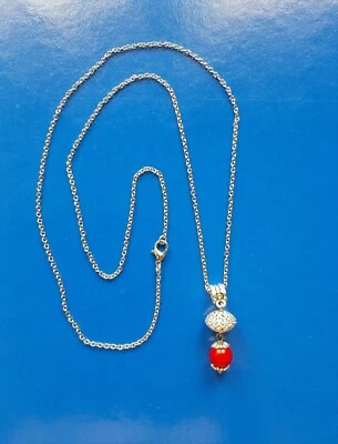 Catenina 75 cm con ciondolo amuleto Sardo su coccu abegia in onice rossa - Immagine 1 di 2