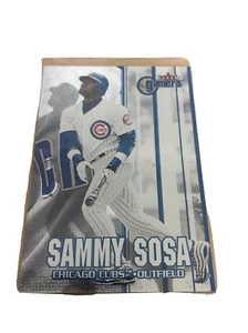 2000 Fleer Gamers Baseball #11 Sammy Sosa - Picture 1 of 4
