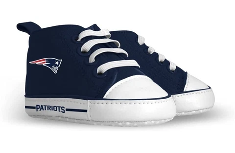 NFL Baby Fanatic 0-6 Months PreWalkers Baby Shoes Sneakers New England Patriots Cover