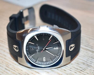 New Old Stock MENS SS NIXON Redline The Tach Pu Black Dial Silicon Strap W/Watch - Picture 1 of 6