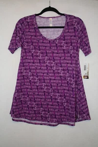 NWT LuLaRoe Disney Perfect T Shirt Sz XXS Villains Purple Cruella Print - Picture 1 of 4