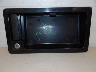 FORD E150 E250 E350 VAN 1992-2007 LICENSE PLATE MOUNT POCKET & RH DOOR HANDLE - Image 1 of 4