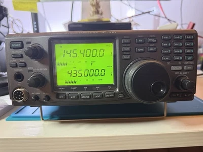 ICOM IC-910H VHF/UHF ALL MODE TRANSCEIVER RADIO  - Immagine 1 di 4