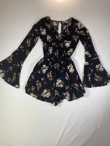 Hollister Damen Strampler XS schwarz Blumen Boho Style Festival Playsuit - Bild 1 von 6
