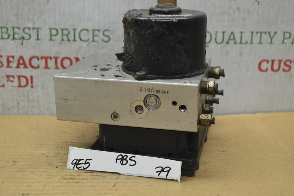 Nissan Pathfinder 2005-2007 ABS 47660ZP00A módulo 79-9E5 Foto 1 de 4