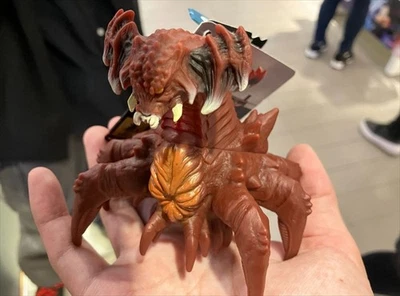 2025 Godzilla Store EXC 4" Destoroyah Juvenile Form Figure Movie Monster Kaiju - Image 1 of 3