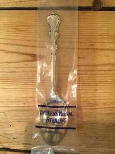 CUCHARADITA(S) NUEVA/VINTAGE INTERNATIONAL ESTERLING 6"" ~ ANGELIQUE - Imagen 1 de 2