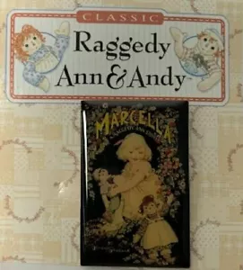 Raggedy Ann Marcella Book Cover Lapel Pin Collar Brooch Enamel Breastpin - Picture 1 of 1