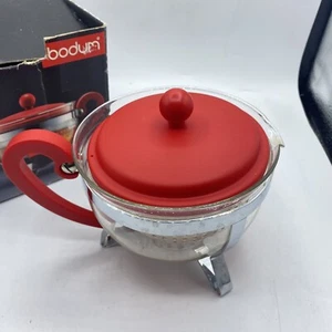 Bodum Chambord 8 Cup TeaPot Red 1L 34 Oz. Removable Transparent Filter - Picture 1 of 12