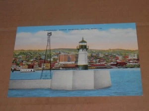 DULUTH MINNESOTA - POSTAL ERA 1930-1950 - FARO en la entrada del puerto - Imagen 1 de 2