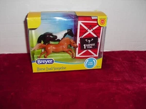 NEU Breyer Pferd Fohlen Surprise Stablemates 3 Pferde 4+ - Bild 1 von 3