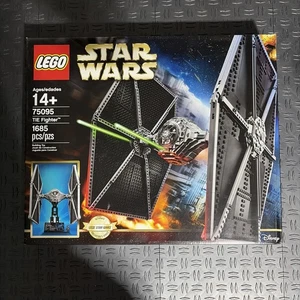 LEGO 75095 Star Wars UCS TIE Fighter - neu & versiegelt - nicht mehr im Handel erhältlich 2015 - Bild 1 von 11