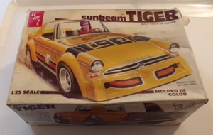 LOOK AMT SUNBEAM TIGER AUTO MODELLBAUSATZ MASSSTAB 1:25 NUR TEILE - Bild 1 von 15