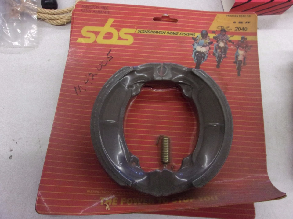 Zapatas de freno Kawasaki SBS 80-81 KX420 75-81 KX250 75-76 KX400 SBS-2040 NUEVAS DE STOCK  Foto 1 de 1