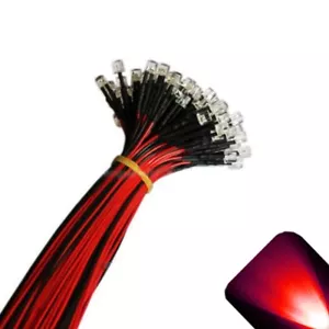 10 x 12v 5mm Flat Top Pre Cablato Rosso LED Grandangolare 13v 14v 15v Luce Precablata - Foto 1 di 2