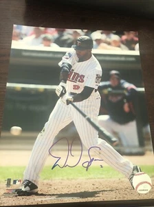 MLB Minnesota Twins Denard Span Autographed 8x10 Photo - Picture 1 of 1