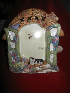 The Lights of Cobblestone Village Pi Picture Frame Cat- Bird- Flowers Window 4x6 - Picture 1 of 12