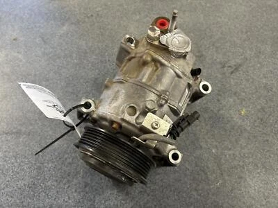 2020-2024 Chevrolet Silverado 3500 Compressor; IC: 10311 86789837, 126. Foto 1 de 4