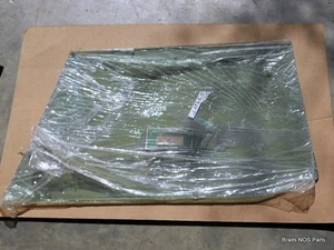 NOS MoPar 1965-68 Chrysler LEFT TINTED REAR DOOR GLASS D3364 - Picture 1 of 1