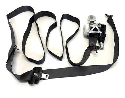 ✅2013-2024 CL RAM 1500-3500 РАЗБЛОКИРОВАННЫЙ ПЕРЕДНИЙ ПРАВЫЙ ВНЕШНИЙ НАТЯЖИТЕЛЬ РЕМНЯ БЕЗОПАСНОСТИ OEM - Изображение 1 из 4