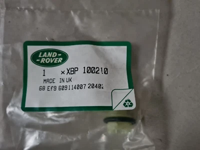 Genuine Land Rover Defender BULB HOLDER CARRIER XBP100210 - Image 1 of 2