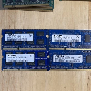 4 x 2GB ( 8gb ) Elpida 1Rx8 PC3-10600S-9-10-B2 & 2Rx8 Pc3-10600s-9-10-F1 - Picture 1 of 7