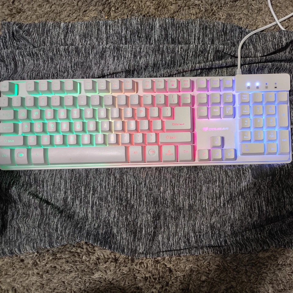 Cougar Vantar Gaming Keyboard Slim Scissor-switch Led Backlit Quiet Keys Pc PINK - Image 1 of 4