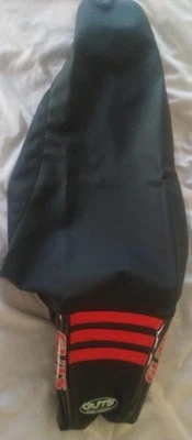 Cubierta de asiento con pinza acanalada GUTS Honda CRF450R 2009-2012 y 2010-2013 CRF250R Foto 1 de 2