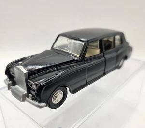 Dinky Toys Rolls Royce Phantom V diecast model Repainted - Picture 1 of 8