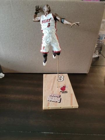 2007 Mcfarlane NBA Dwayne Wade series12 #3 Miami Heat 6in Action Figure Cover